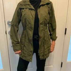 Green lightweight utility jacket